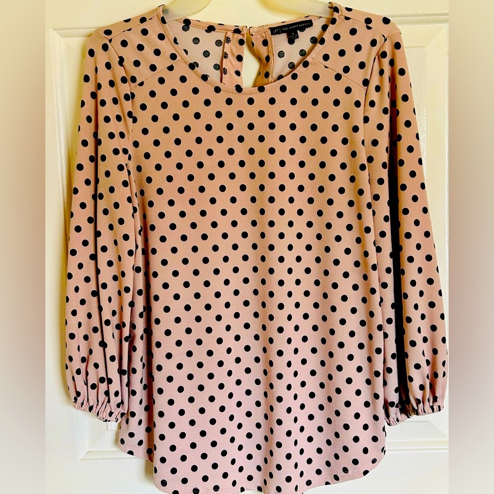 Adrianna Papell Pink & Black Polka Dot Women’s Blouse (S) Stretch. Soft. Light.